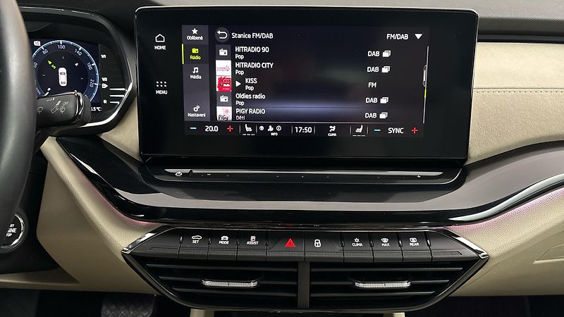 Škoda Octavia 2.0 TDI DSG Style - fotka 11 z 29
