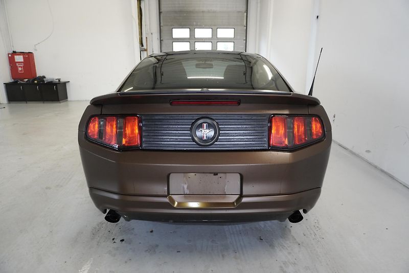 Ford Mustang 3.7i V6 TOP STAV a SERVIS - fotka 8 z 38