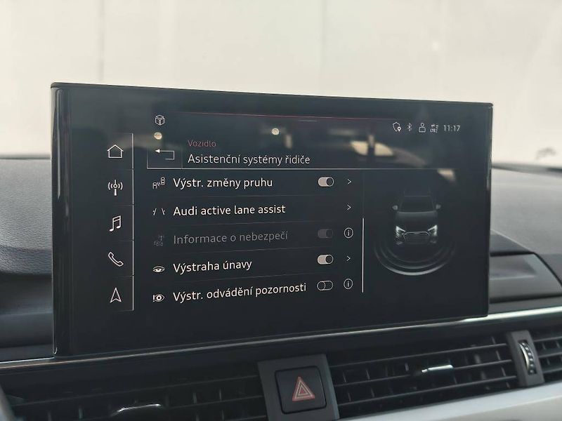 Audi A4 35 Advanced 35 7ST 2,0TFSI - fotka 19 z 25
