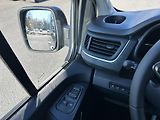 Renault Trafic (2026) COMBI L2H1 170k AT9 RED 9 MÍST - náhled 33