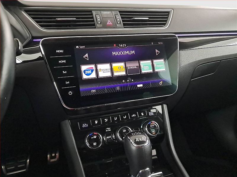Škoda Superb (2018) Laurin&Klement 2.0 TDI - fotka 12 z 27