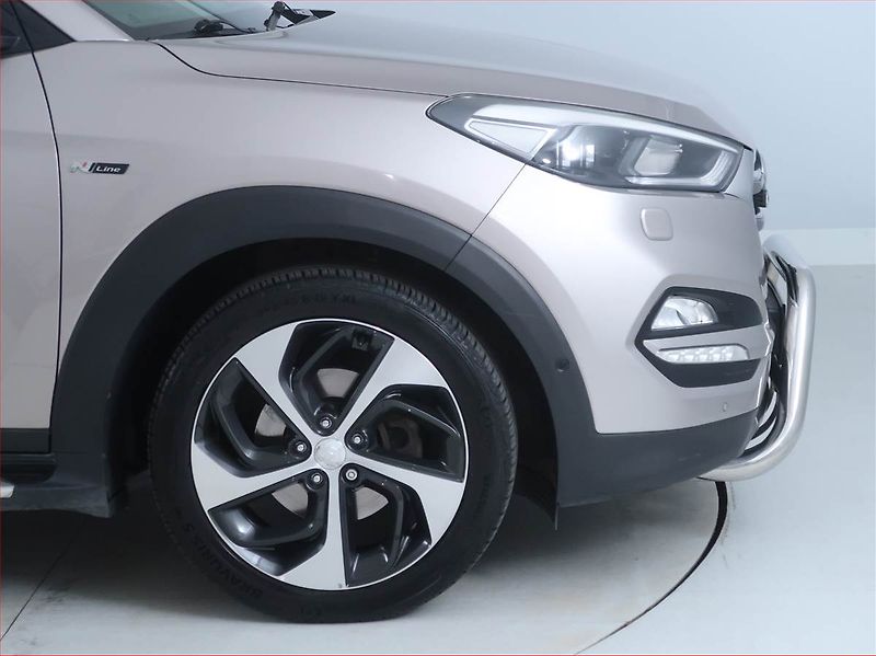 Hyundai Tucson (2015) Executive 2.0 CRDi, 4X4 - fotka 13 z 18