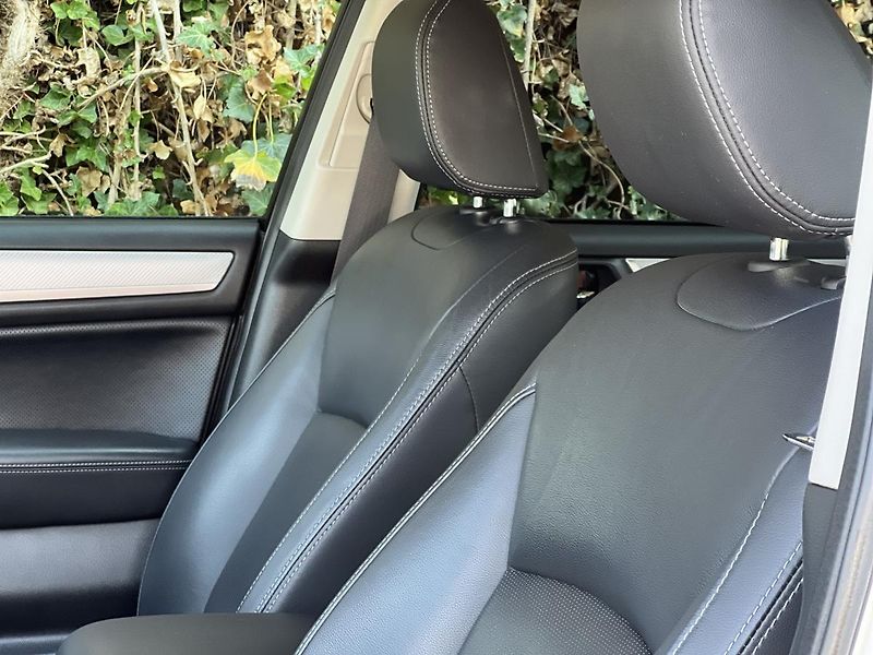 Subaru Outback 2.5i AUTOMAT KŮŽE NAVI KAMERA  - fotka 11 z 50