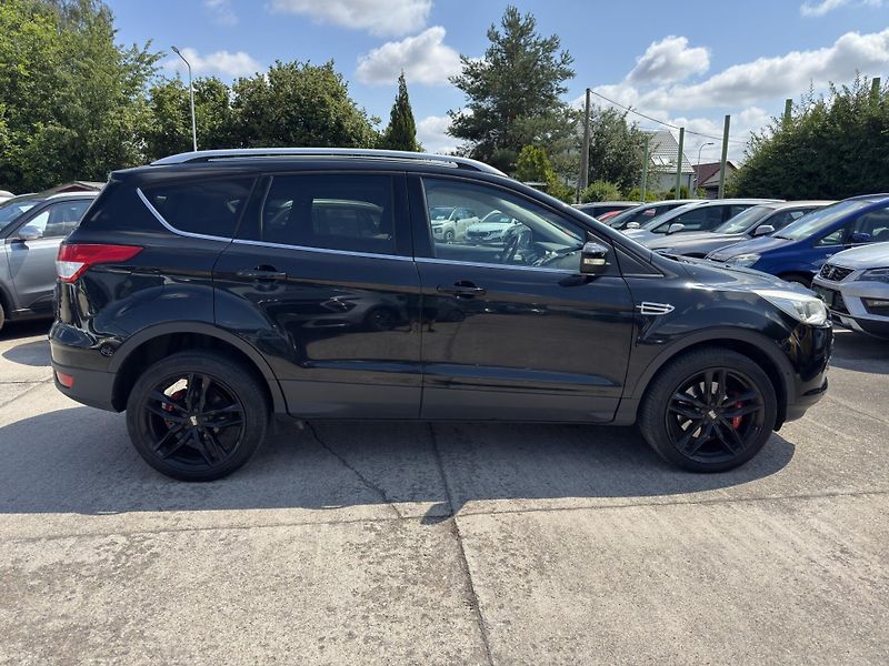 Ford Kuga - fotka 3 z 7