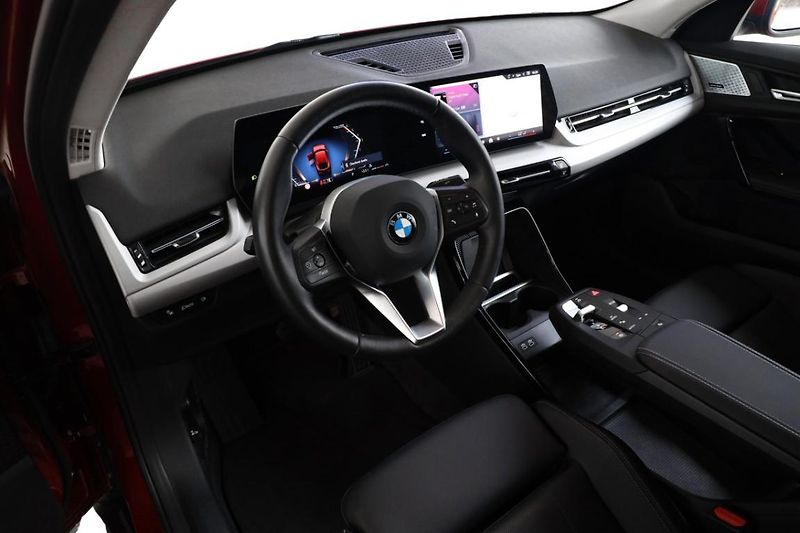 BMW X2 sDrive18d - fotka 2 z 24