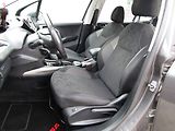 Peugeot 2008 (2017) 1.2 VTi, ČR, servis.kniha - náhled 9