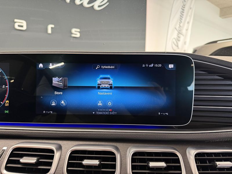 Mercedes-Benz GLS (2019) GLS 400d 4Matic AMG Line - fotka 80 z 111