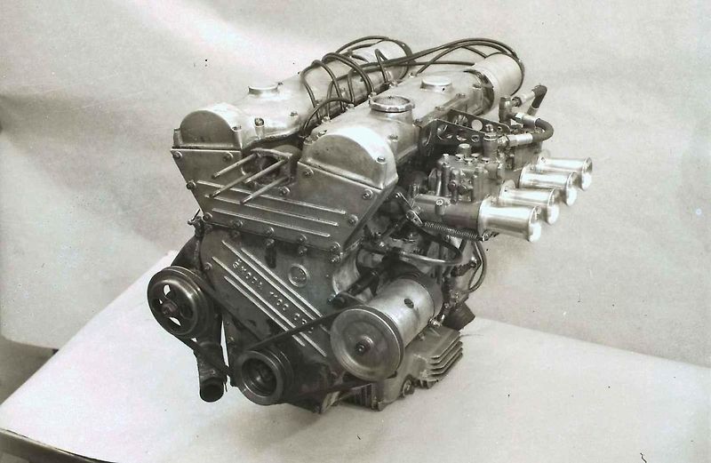 Škoda 1100 OHC Coupé v plné jízdě