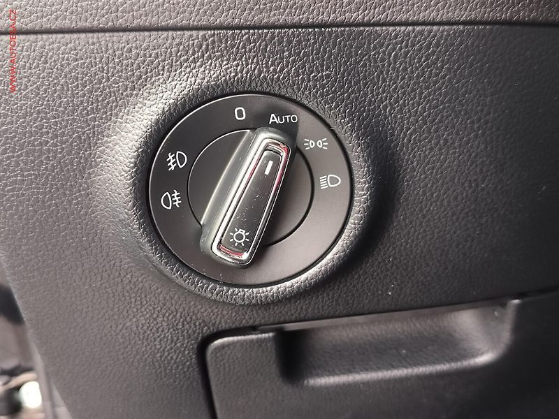 Škoda Superb (2019) 1.5 TSi, Style, DSG, +ALU - fotka 27 z 33