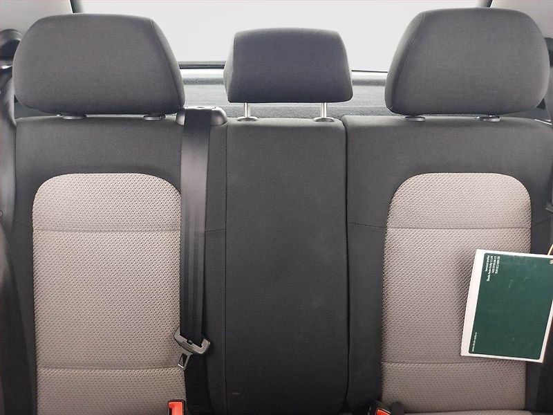 Škoda Fabia (2005) Ambiente 1.4 16V, Serv.kniha - fotka 10 z 18
