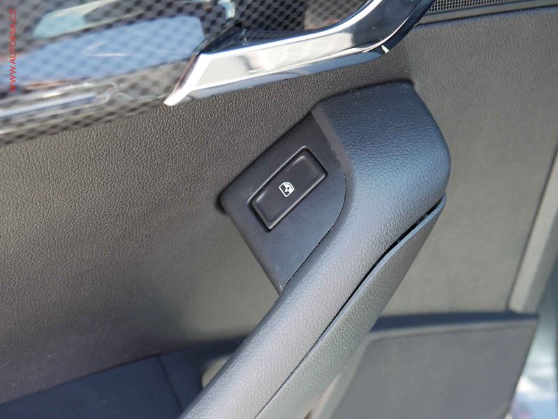 Škoda Octavia (2017) 2.0 TDi, 2.maj,ČR, RS - fotka 12 z 21