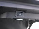 Land Rover Discovery 2.0 Td4 HSE Luxury 7-Míst TZ - náhled 17