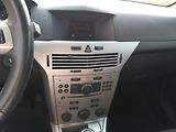 Opel Astra 1,6i /85 kW/ - náhled 16