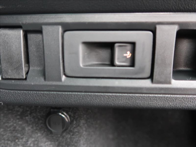 Škoda Octavia 2,0 TDi,DSG,Style,1majČR,DPH - fotka 24 z 26