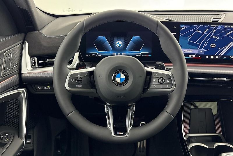 BMW X2 xDrive20d - fotka 21 z 24
