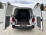 Volkswagen Transporter 2,0 TDI L1H1 DPH 1.maj původČR - náhled 12