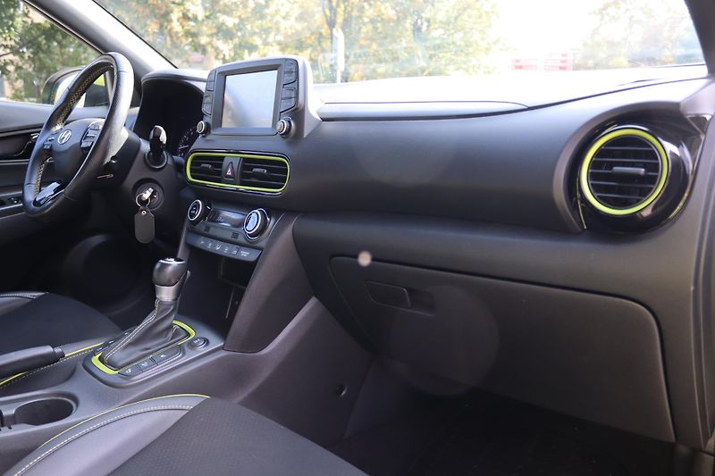 Hyundai Kona 1.6 T-GDI 4×4 | 7DCT | 130 kW - fotka 52 z 57