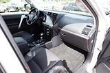 Toyota Land Cruiser 2.8 D-4D Executive Family 7mís - náhled 14