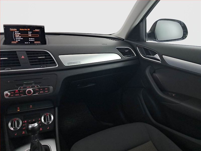 Audi Q3 (2014) 2.0 TDI, 4X4, Automat, Navi - fotka 8 z 20