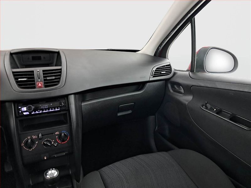 Peugeot 207 (2008) 1.4, nová STK, pěkný stav - fotka 8 z 16