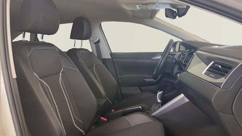 Volkswagen Taigo (2022) Style 1,0TSI 81kW - fotka 13 z 25