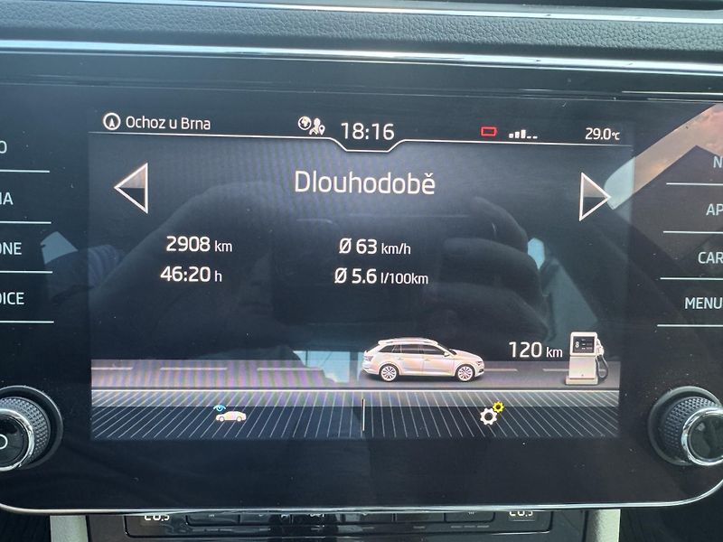 Škoda Superb (2022) 2.0TDI DSG STYLE EXTRA ČR - fotka 24 z 28