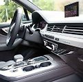 Audi Q7.