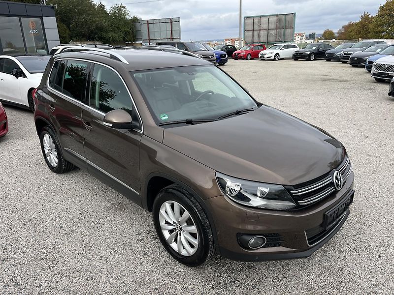 Volkswagen Tiguan (2012) 2.0 TDI 103 KW 4x4 - fotka 9 z 21