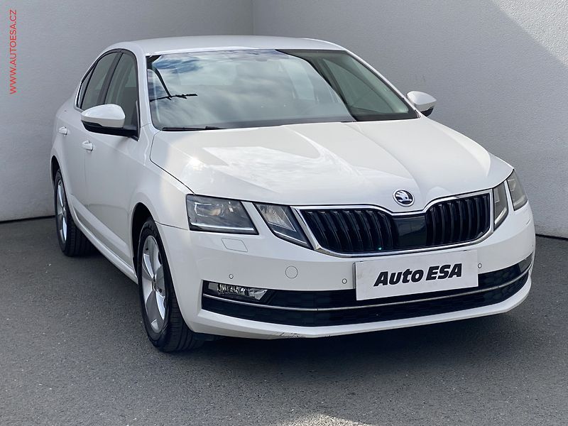 Škoda Octavia (2019) 1.5 TSi, ČR, Style, LED - fotografie inzerátu
