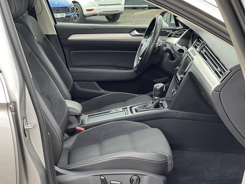 Volkswagen Passat Alltrack 2.0TDi 176kw 4X4 DSG  - fotka 42 z 55