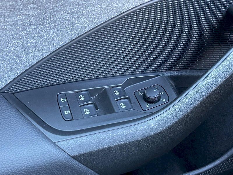 Škoda Octavia (2025) 1.5 TSI 110 kW Top Selection - fotka 23 z 34