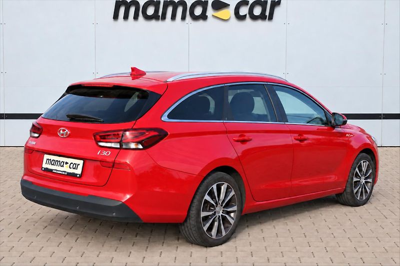 Hyundai i30 1.4 T-GDI ALL INCLUSIVE ČR - fotka 7 z 23