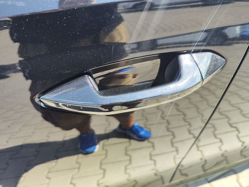 Škoda Octavia 2.0 TDI/110kW Style - fotka 10 z 30
