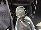 Peugeot 2008 (2026) ALLURE 1.2 TURBO 100k 2xkamera - náhled 19