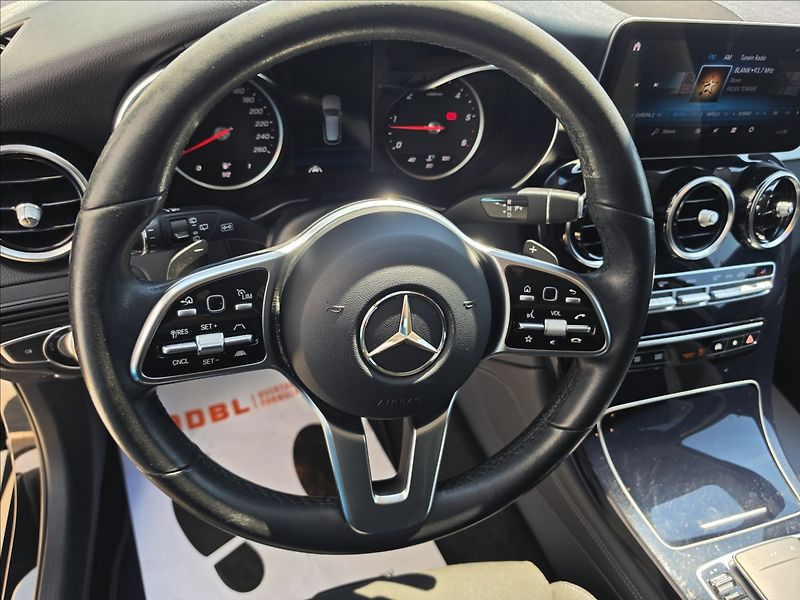 Mercedes-Benz GLC 2,0 CRDi 200D 4MATIC NAVI KAME - fotka 11 z 41