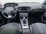Peugeot 308 (2019) 1.5 HDi, Allure, navi - náhled 8