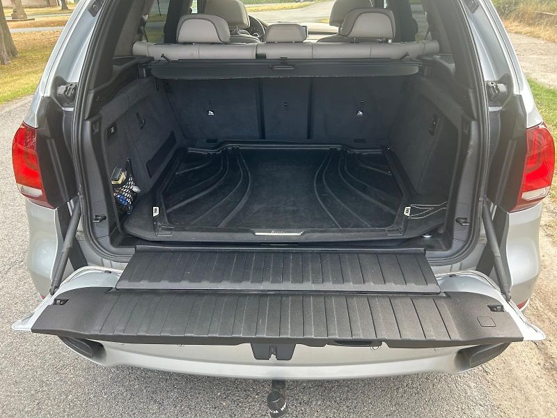 BMW X5 (2016) X5, M50D,INDIVIDUAL,2.MAJITEL - fotka 15 z 28