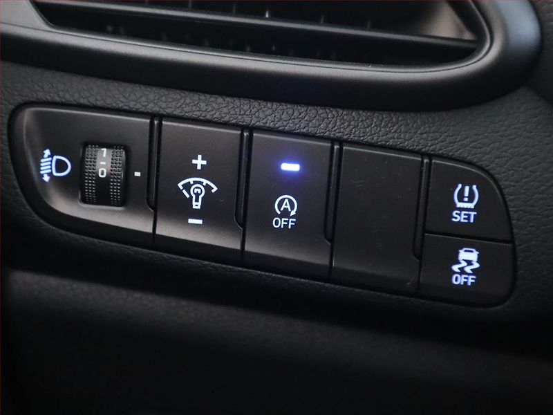 Hyundai i30 (2021) 1.5 DPI, Serv.kniha, Tempomat - fotka 16 z 22