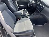 Toyota Auris 1,8 i 73kw Hybrid e-CVT bez ko - náhled 14