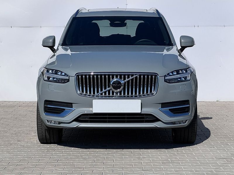 Volvo XC90 Plus Bright B5 AWD 173kW - fotka 3 z 31
