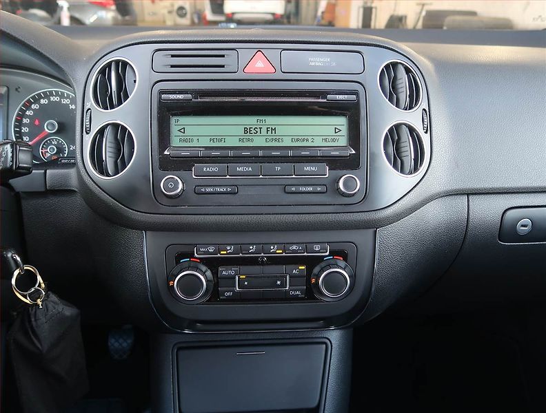 Volkswagen Golf Plus (2009) 1.4 TSI - fotka 12 z 14