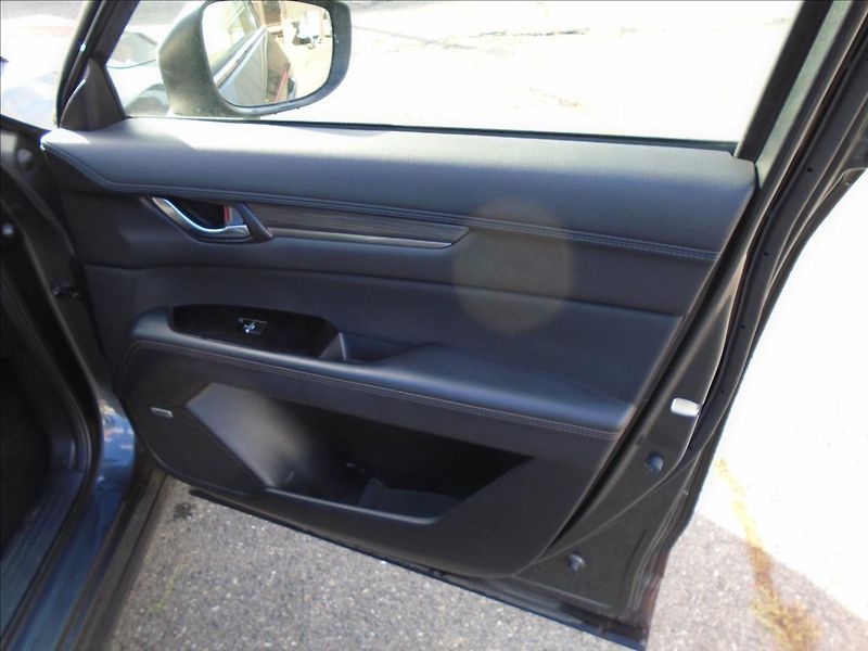 Mazda CX-5 2,2 - fotka 18 z 29