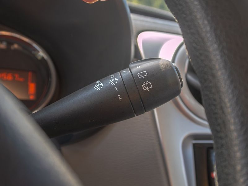 Dacia Dokker (2014) ČR 1.6i ROZVODY – 1 MAJITEL - fotka 15 z 39