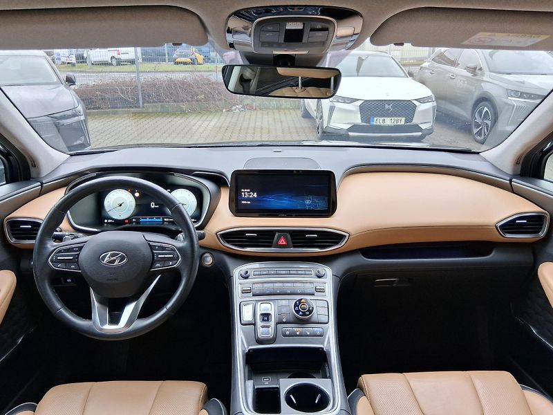 Hyundai Santa Fe LUXURY 2.2 CRDi 4x4 148 kW - fotka 2 z 38