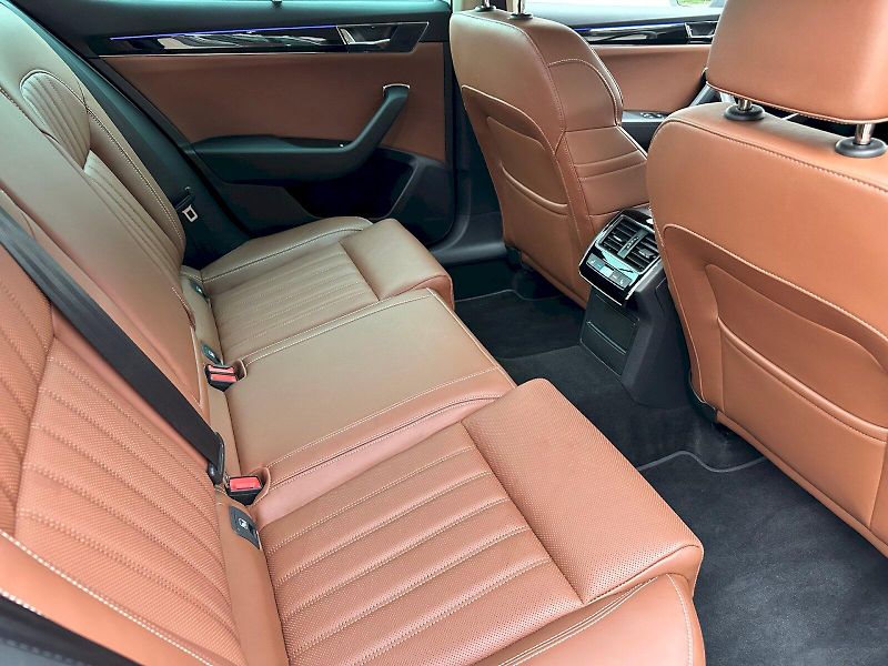 Škoda Superb (2023) 2.0 TDI 147kW L&K 4x4 DSG - fotka 23 z 28