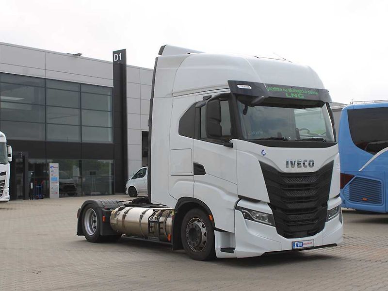 Iveco S-WAY 460, LNG, EURO 6, LOWDECK, RET - fotka 2 z 22