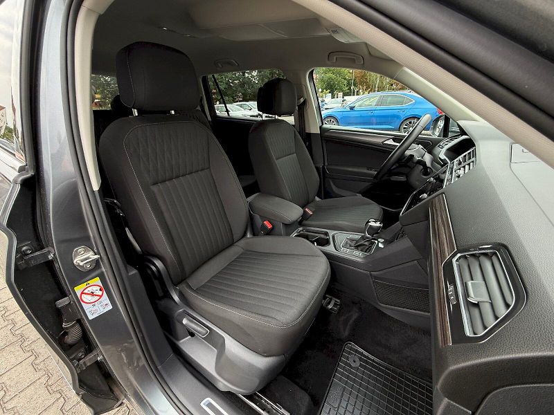Volkswagen Tiguan Allspace (2022) 1.5 TSI 110 kW DSG - fotka 22 z 24