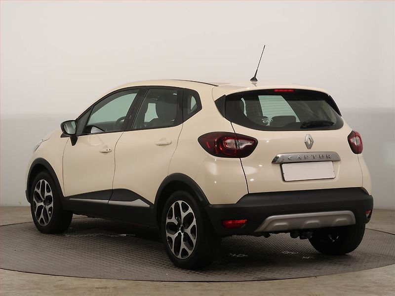Renault Captur (2018) 1.2 TCe, ČR,1.maj, Serv.kniha - fotka 4 z 14