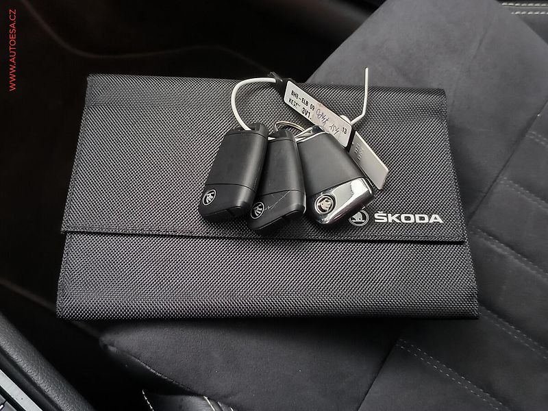 Škoda Superb (2019) 2.0 TDI, ČR, Style, DSG - fotka 27 z 27