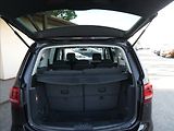 Volkswagen Sharan 2,0 TDi 110kW 7.míst, serviska - náhled 17
